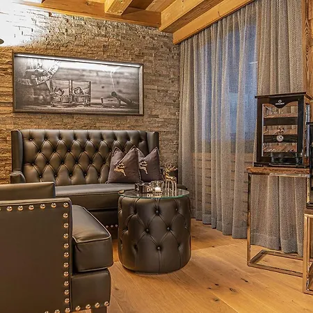 Otel The Laurin Small & Charming 4*